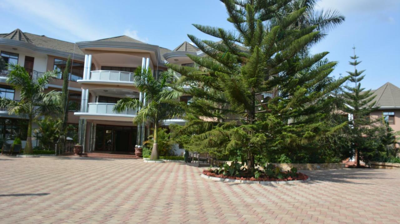 Nejobugg Palace Hotel Nkoanrua Exteriér fotografie